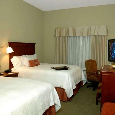 Hampton Inn Calera Eksteriør bilde
